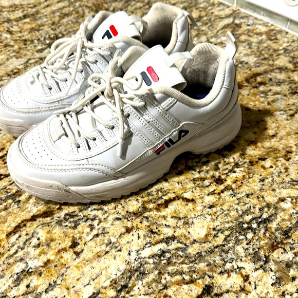 Fila sneakers - Picture 1 of 6